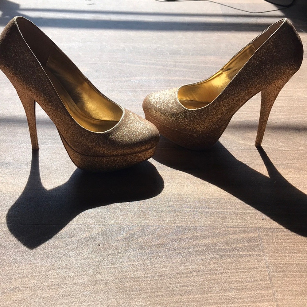 Golden sparkled heels